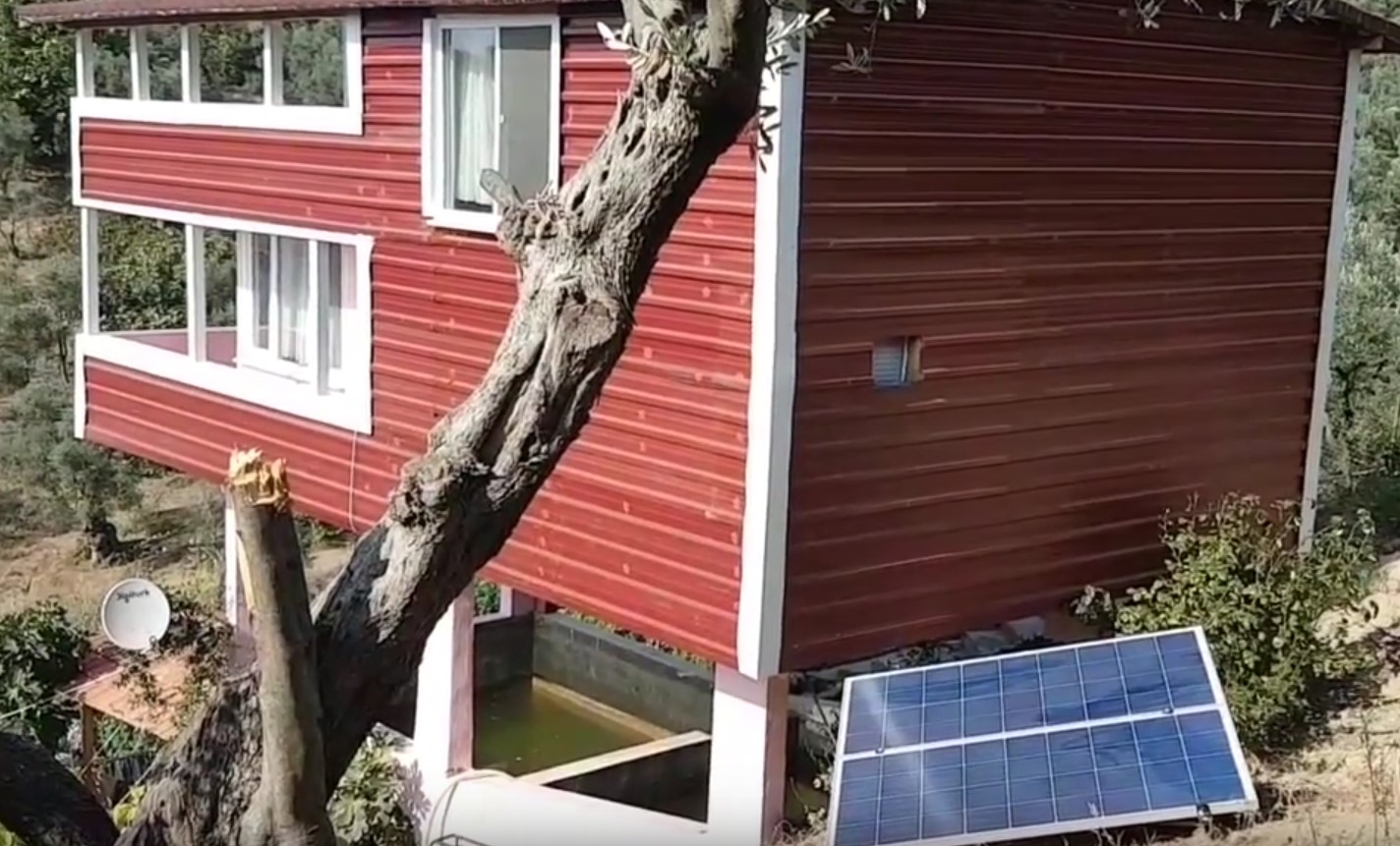 300 watt gunes enerjisi paneli ile bahce evinde elektrik uretimi