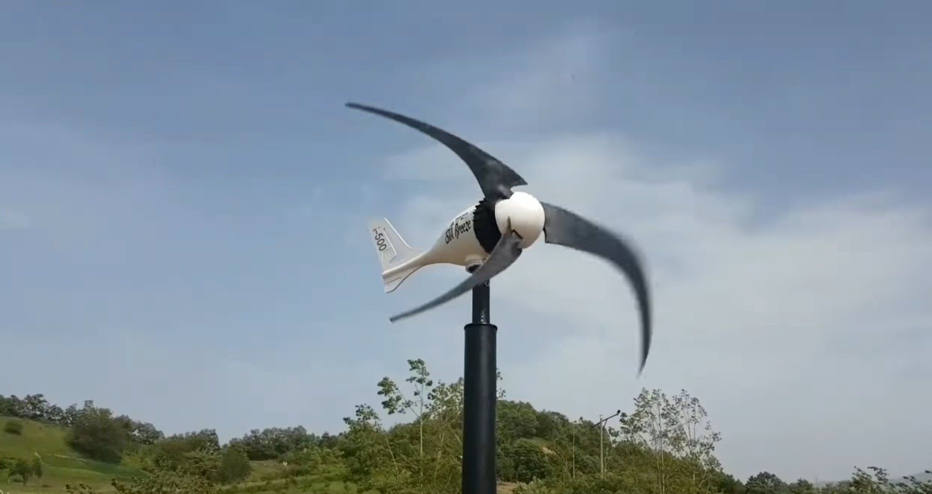 300 watt gunes enerjisi ve istabreeze 500 watt ruzgar turbini elektrik uretimi