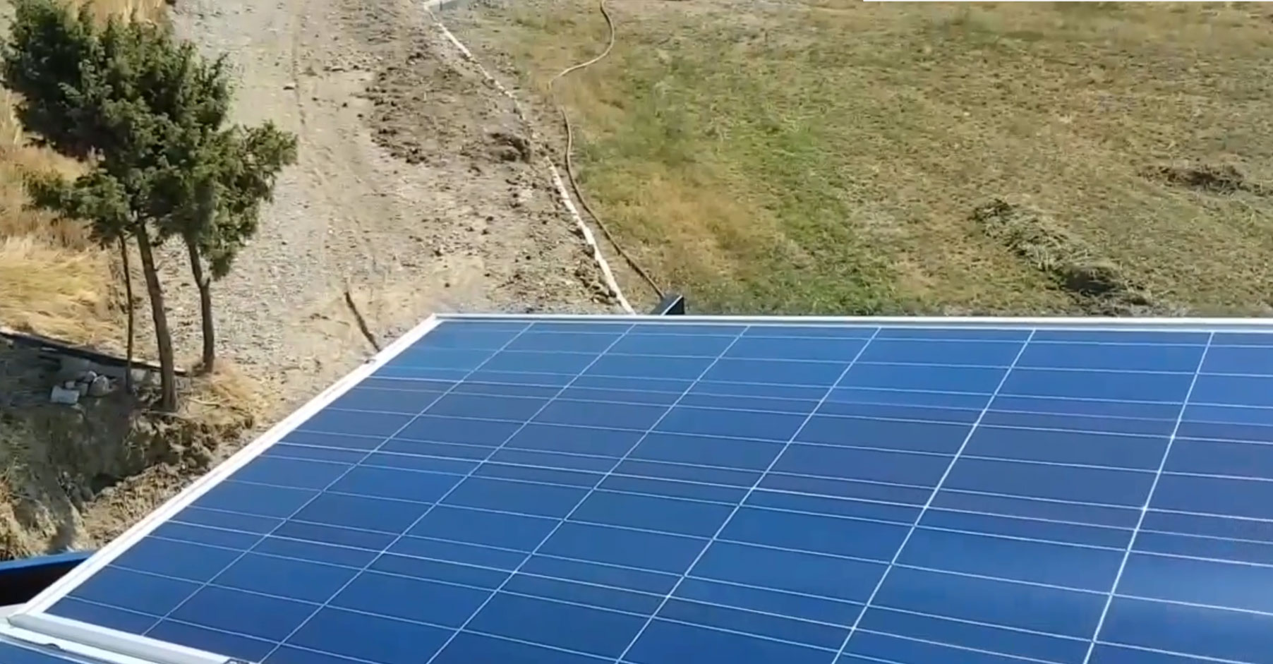 300 watt gunes paneli ve 500 watt air speed ruzgar turbini elektrik uretimi