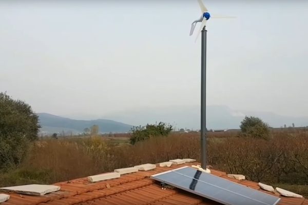 lexron 400 watt ruzgar turbini ve 300 watt gunes enerjisi paneli kurulumu